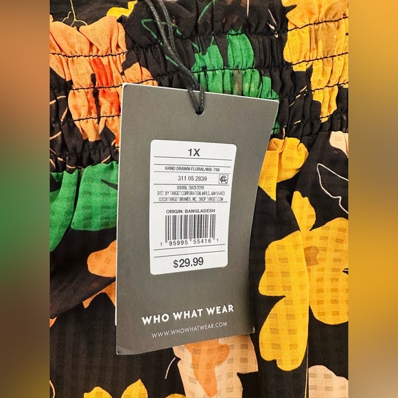 Floral Skirt Who What Wear (Target) Various Sizes - Picture 3 of 3